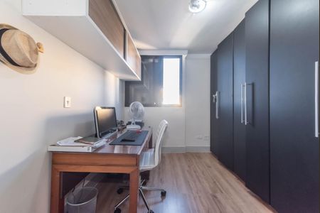Apartamento à venda com 74m², 3 quartos e 2 vagasQuarto 1
