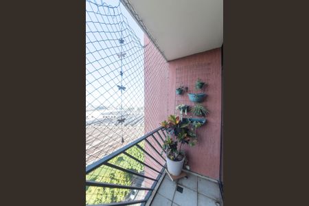 Apartamento à venda com 74m², 3 quartos e 2 vagasVaranda