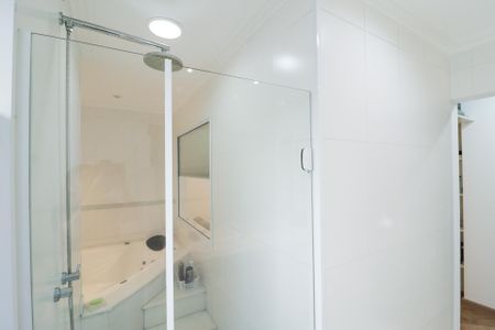 Casa à venda com 201m², 3 quartos e 2 vagasBanheiro da Suíte 3