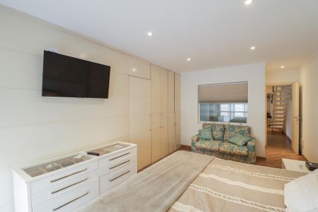 Casa à venda com 201m², 3 quartos e 2 vagasSuíte 3