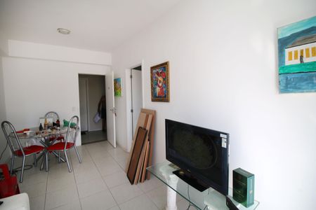 Apartamento à venda com 58m², 2 quartos e 1 vagaSala