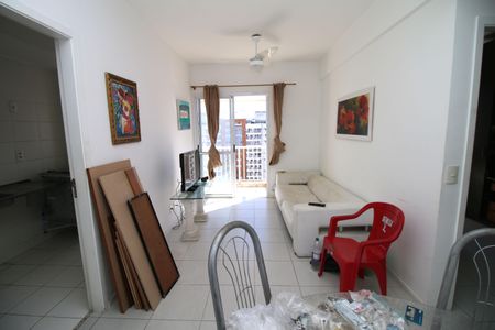 Apartamento à venda com 58m², 2 quartos e 1 vagaSala