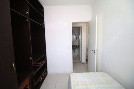 Apartamento à venda com 58m², 2 quartos e 1 vagaQuarto 2