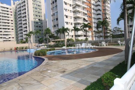 Apartamento à venda com 58m², 2 quartos e 1 vagaÁrea comum - Piscina