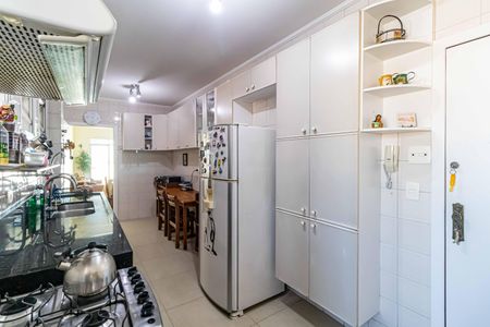 Apartamento à venda com 115m², 3 quartos e 2 vagasCozinha