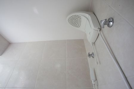 Apartamento à venda com 76m², 2 quartos e 1 vaga Apartamento à venda com 76m², 2 quartos e 1 vagaBanheiro Social