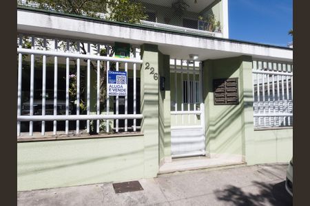 Apartamento à venda com 76m², 2 quartos e 1 vaga Apartamento à venda com 76m², 2 quartos e 1 vagaFachada