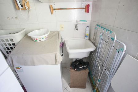 Apartamento à venda com 76m², 2 quartos e 1 vaga Apartamento à venda com 76m², 2 quartos e 1 vagaÁrea de Serviço