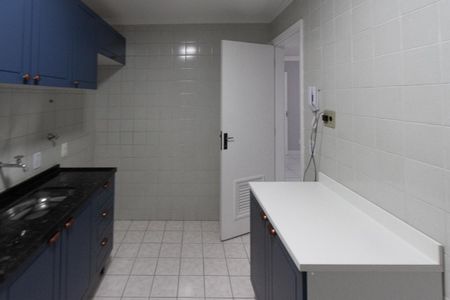 Apartamento à venda com 55m², 2 quartos e 1 vaga Apartamento à venda com 55m², 2 quartos e 1 vagaCozinha
