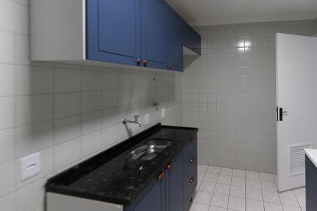 Apartamento à venda com 55m², 2 quartos e 1 vaga Apartamento à venda com 55m², 2 quartos e 1 vagaCozinha