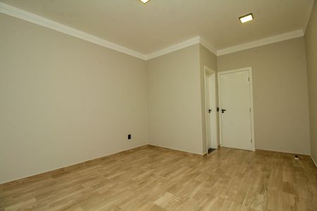 Casa à venda com 192m², 3 quartos e 3 vagas Casa à venda com 192m², 3 quartos e 3 vagasSuíte 3