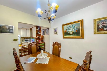 Casa à venda com 220m², 3 quartos e 2 vagasSala de Jantar