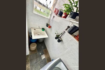 Apartamento à venda com 59m², 3 quartos e 1 vagaÁrea de Serviço