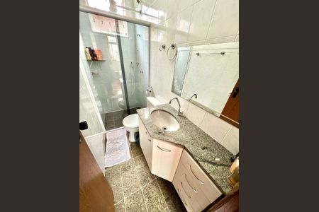 Apartamento à venda com 59m², 3 quartos e 1 vagaBanheiro Social