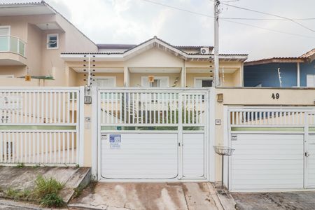 Casa à venda com 200m², 3 quartos e 1 vaga Casa à venda com 200m², 3 quartos e 1 vagaplaca