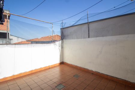 Casa à venda com 146m², 4 quartos e 2 vagas Casa à venda com 146m², 4 quartos e 2 vagasTerraço