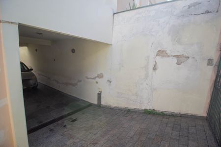 Casa à venda com 146m², 4 quartos e 2 vagas Casa à venda com 146m², 4 quartos e 2 vagasQuintal