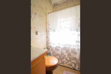 Casa à venda com 146m², 4 quartos e 2 vagas Casa à venda com 146m², 4 quartos e 2 vagasBanheiro 2