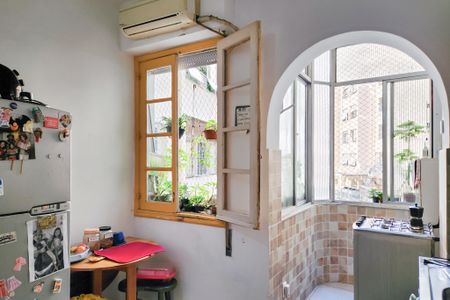 Sala de apartamento à venda com 2 quartos, 60m² em Centro, Rio de Janeiro