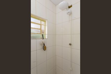 Casa à venda com 325m², 2 quartos e 4 vagasBanheiro