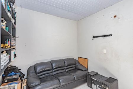 Casa à venda com 325m², 2 quartos e 4 vagasQuarto 2