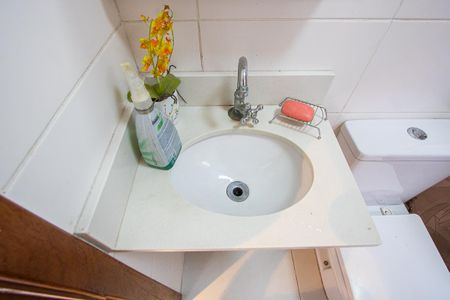 Casa à venda com 164m², 2 quartos e 1 vagaBanheiro social 2