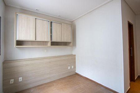 Casa à venda com 164m², 2 quartos e 1 vaga Suíte
