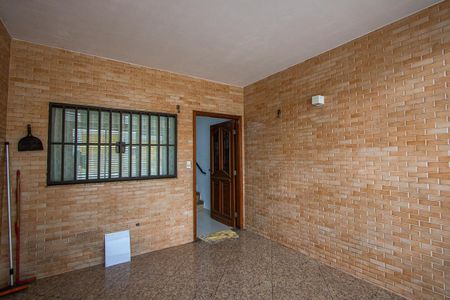 Casa à venda com 164m², 2 quartos e 1 vagaGaragem