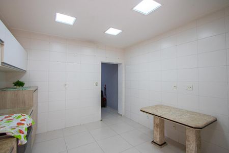 Casa à venda com 164m², 2 quartos e 1 vagaCozinha