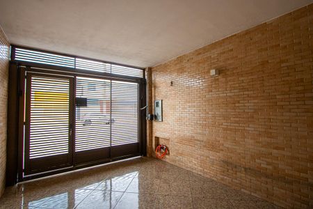 Casa à venda com 164m², 2 quartos e 1 vagaGaragem