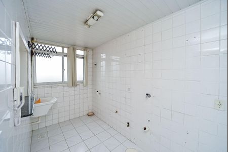 Apartamento à venda com 58m², 2 quartos e 1 vagaCozinha e Área de Serviço