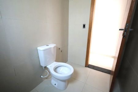 Casa à venda com 174m², 3 quartos e 2 vagasBanheiro Social