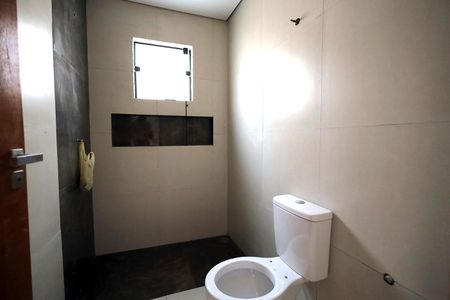 Casa à venda com 174m², 3 quartos e 2 vagasBanheiro Social