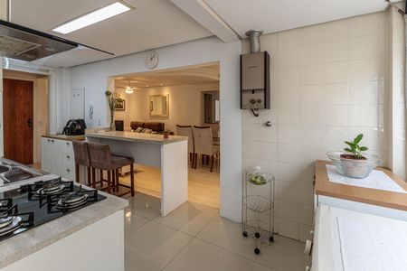 Apartamento à venda com 115m², 3 quartos e 1 vagaÁrea de Serviço