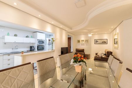 Apartamento à venda com 115m², 3 quartos e 1 vagaSala