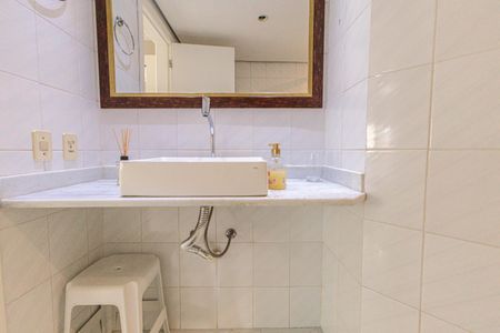Apartamento à venda com 115m², 3 quartos e 1 vagaBanheiro da Suíte