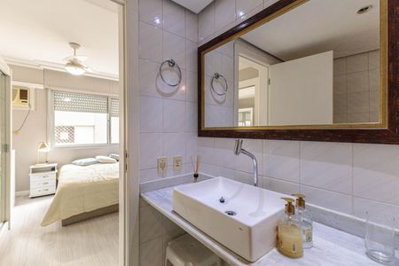 Apartamento à venda com 115m², 3 quartos e 1 vagaBanheiro da Suíte