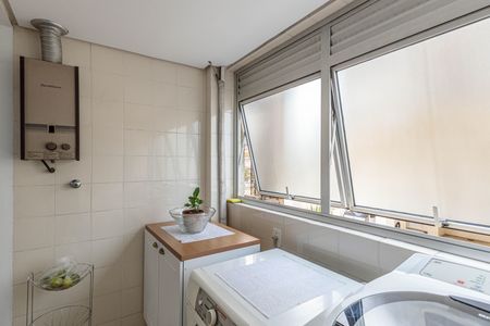 Apartamento à venda com 115m², 3 quartos e 1 vagaÁrea de Serviço