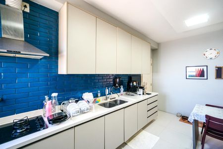Apartamento à venda com 185m², 4 quartos e 4 vagasCozinha