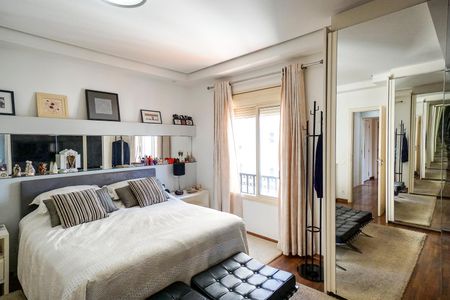 Apartamento à venda com 185m², 4 quartos e 4 vagasSuíte 01