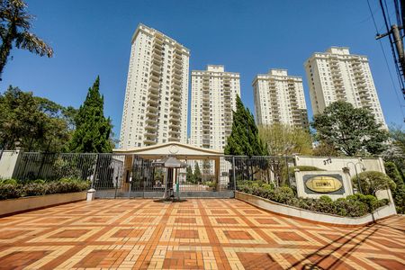 Apartamento à venda com 185m², 4 quartos e 4 vagasFachada