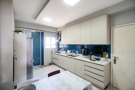 Apartamento à venda com 185m², 4 quartos e 4 vagasCozinha