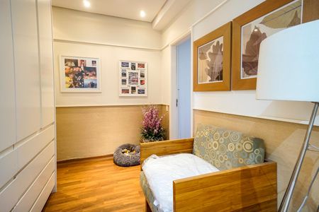 Apartamento à venda com 185m², 4 quartos e 4 vagasCorredor dos quartos