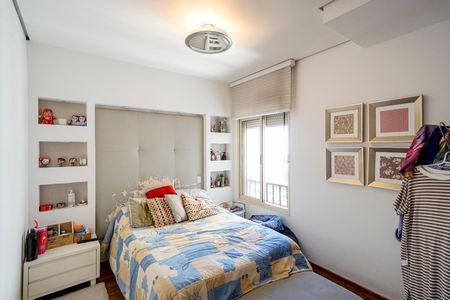 Apartamento à venda com 185m², 4 quartos e 4 vagasSuíte 03