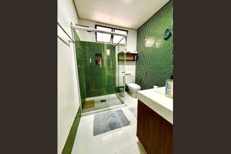 Casa à venda com 186m², 3 quartos e sem vaga