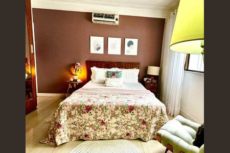 Casa à venda com 186m², 3 quartos e sem vaga