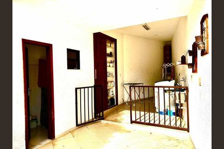 Casa à venda com 186m², 3 quartos e sem vaga