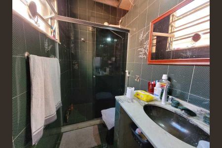 Casa à venda com 237m², 5 quartos e 2 vagas