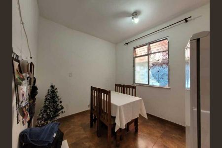 Casa à venda com 237m², 5 quartos e 2 vagas