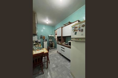 Apartamento à venda com 150m², 3 quartos e 1 vaga Apartamento à venda com 150m², 3 quartos e 1 vagaCozinha